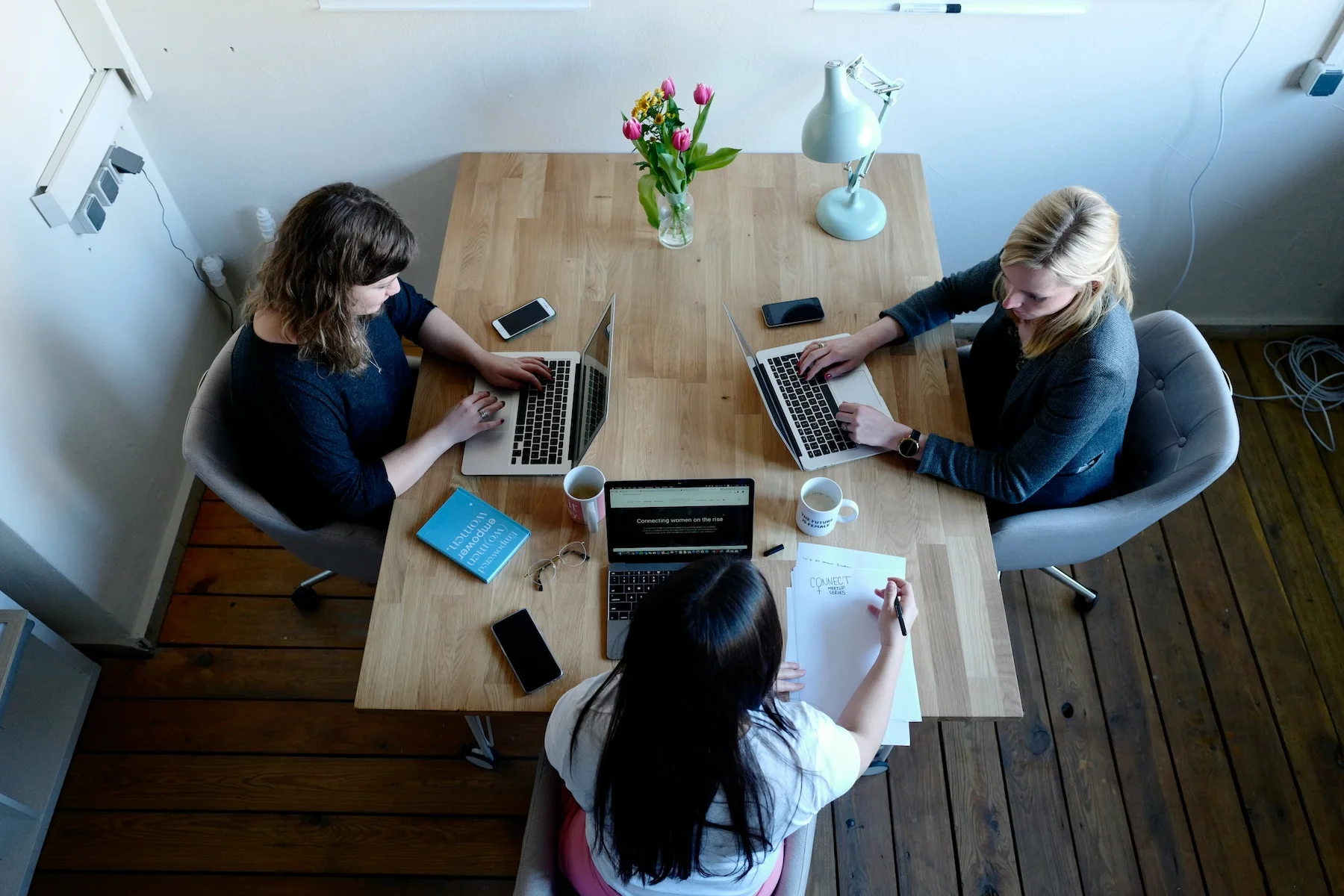 AI Meeting Minutes: The Complete Guide to Automated Meeting Documentation
