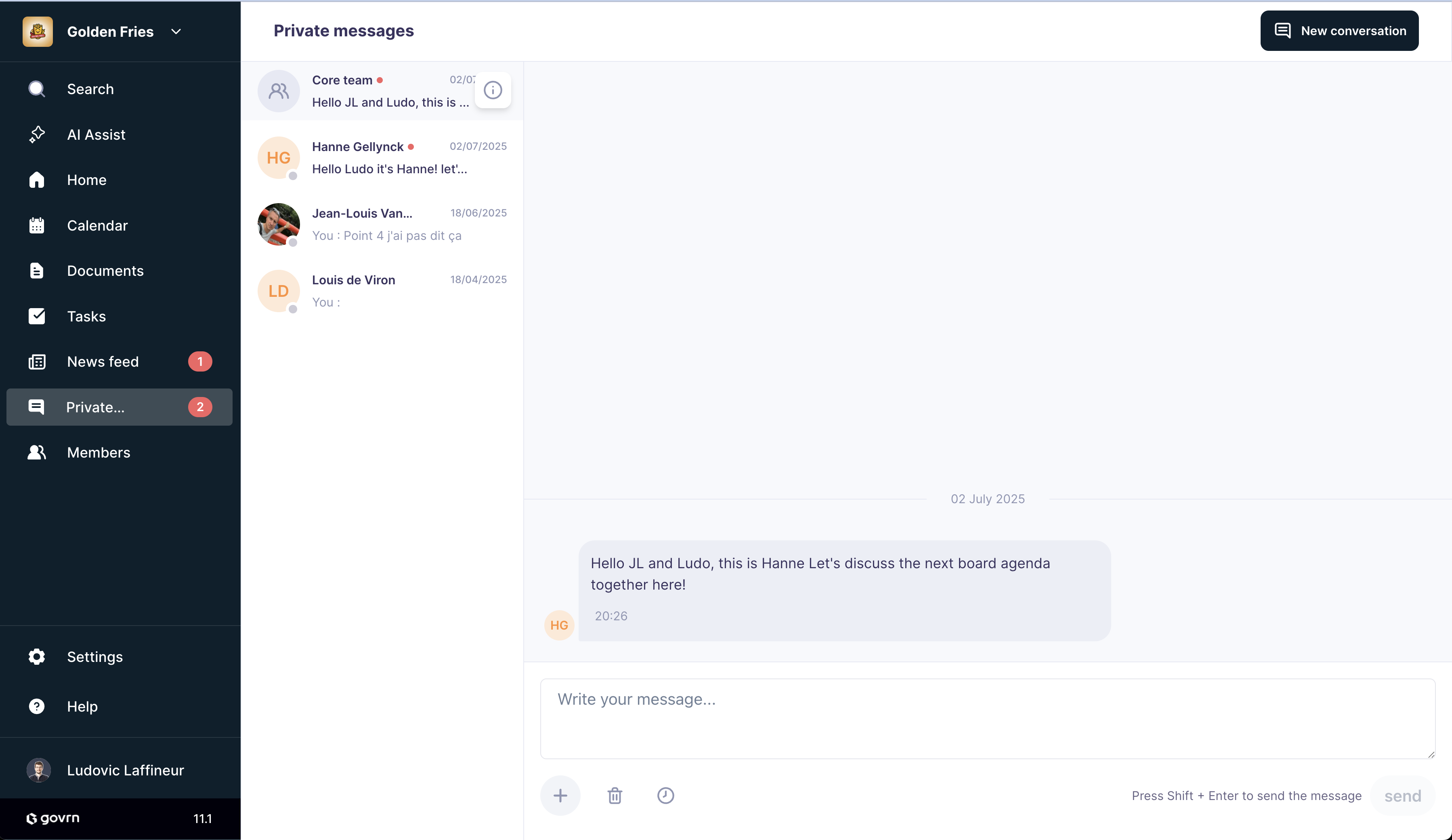 Private messages in Dafira